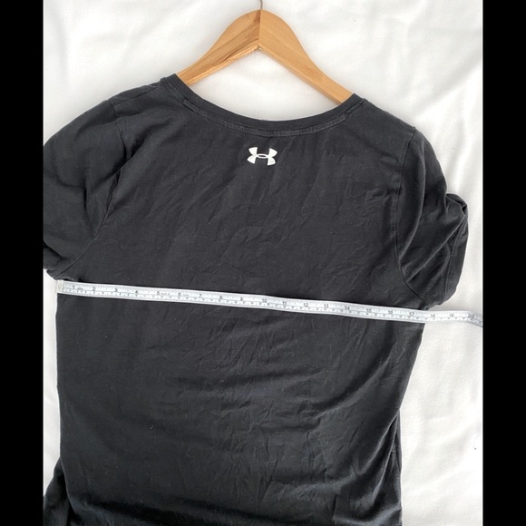Under armor women’s training t shirt. - Picture 6 of 6